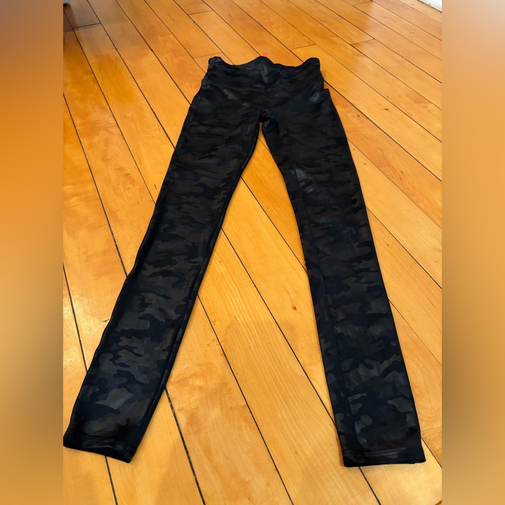 Black Camouflage Spanx Women’s leggings